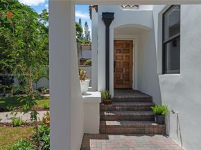 169 NE 48th St, Miami FL 33137