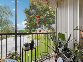 5732 Coral Lake Dr 308, Margate FL 33063