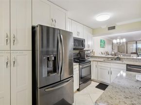 5732 Coral Lake Dr 308, Margate FL 33063