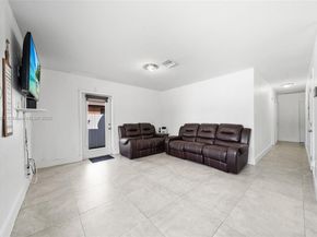 2100 NW 154th St, Miami Gardens FL 33054