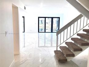 9723 N New River Canal Road 416, Plantation FL 33324