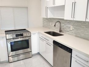 9723 N New River Canal Road 416, Plantation FL 33324