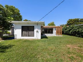 1370 71st St, Miami Beach FL 33141