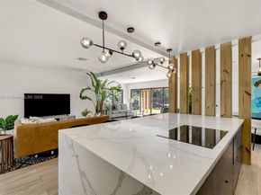 1370 71st St, Miami Beach FL 33141