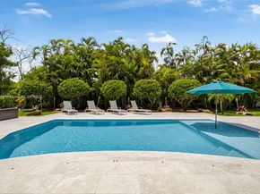 10404 SW 87th Ct, Miami FL 33176