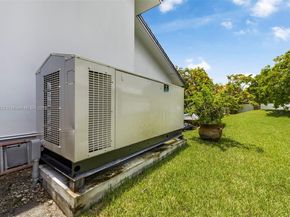 10404 SW 87th Ct, Miami FL 33176
