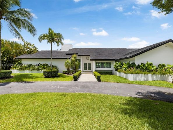 10404 SW 87th Ct, Miami FL 33176