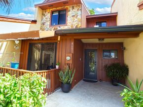 469 SE 14th St, Dania Beach FL 33004