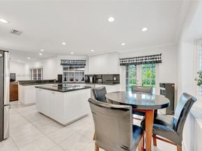 5655 NW 86th Ave, Coral Springs FL 33067