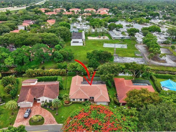 5655 NW 86th Ave, Coral Springs FL 33067