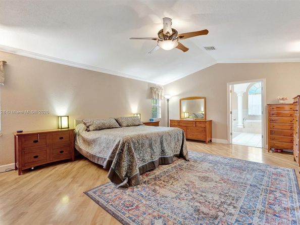 5655 NW 86th Ave, Coral Springs FL 33067