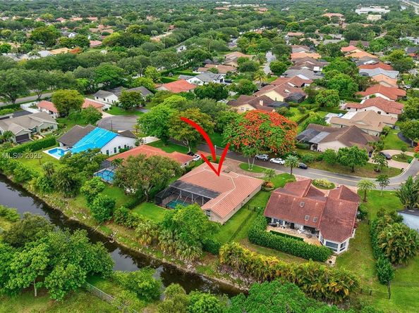 5655 NW 86th Ave, Coral Springs FL 33067