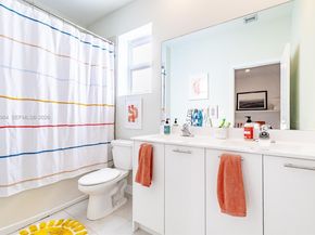 2370 NW 131st Cir, Miami FL 33167