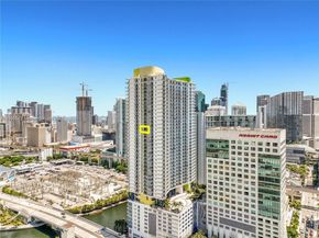 185 SW 7th St 3100, Miami FL 33130