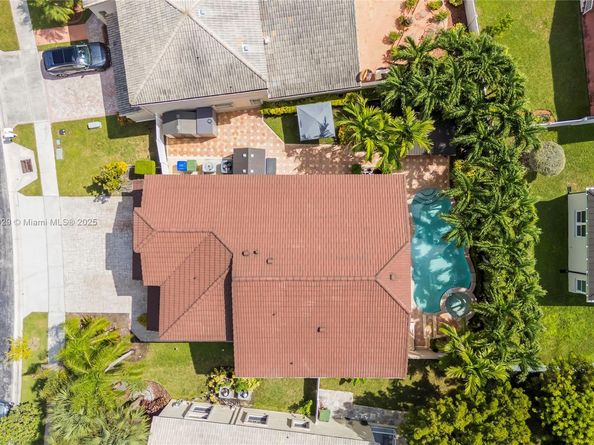15620 NW 12TH Pl, Pembroke Pines FL 33028