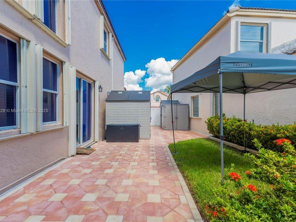 15620 NW 12TH Pl, Pembroke Pines FL 33028