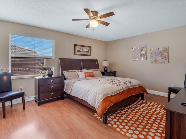 15620 NW 12TH Pl, Pembroke Pines FL 33028