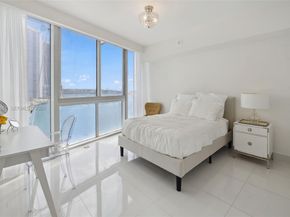 465 Brickell Ave 701, Miami FL 33131