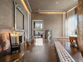 465 Brickell Ave 701, Miami FL 33131