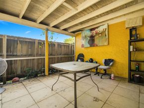 841 SW 55th Ave, Margate FL 33068