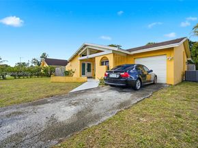 841 SW 55th Ave, Margate FL 33068