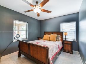 512 NW 13th St, Homestead FL 33030