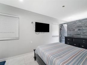 512 NW 13th St, Homestead FL 33030