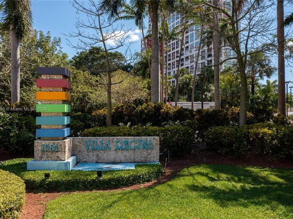 1581 Brickell Ave 1705, Miami FL 33129