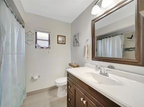 9220 SW 56th St, Cooper City FL 33328