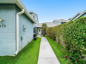 3875 Island club w, Atlantis FL 33462