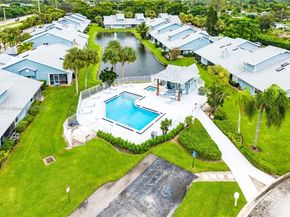3875 Island club w, Atlantis FL 33462