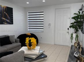 909 NE 42nd Ave, Homestead FL 33033