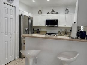909 NE 42nd Ave, Homestead FL 33033