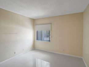 15831 SW 10th St, Pembroke Pines FL 33027
