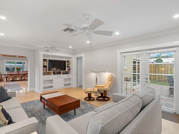 1328 SW 30th St, Fort Lauderdale FL 33315