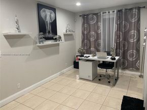 6309 Wiley St, Hollywood FL 33023