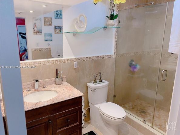 6309 Wiley St, Hollywood FL 33023