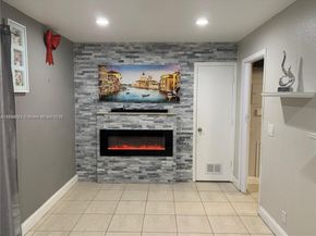 6309 Wiley St, Hollywood FL 33023
