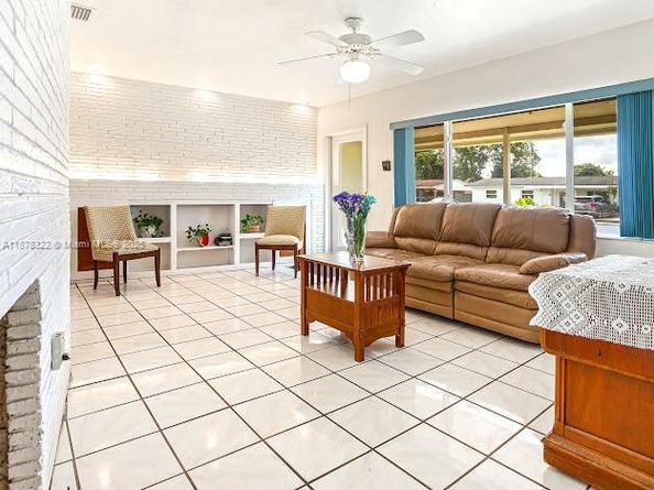 3811 NW 174th St, Miami Gardens FL 33055