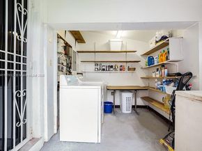 3811 NW 174th St, Miami Gardens FL 33055