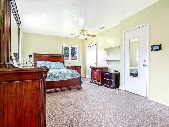 3811 NW 174th St, Miami Gardens FL 33055