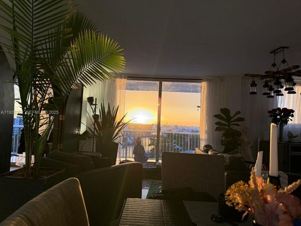 1800 NW 24th Ave 1004, Miami FL 33125