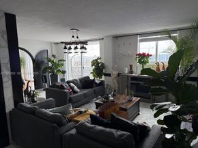 1800 NW 24th Ave 1004, Miami FL 33125