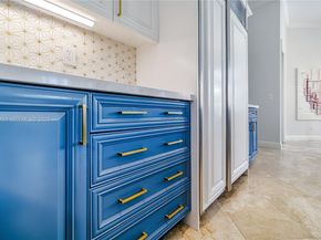 16721 SW 86th Ct, Palmetto Bay FL 33157