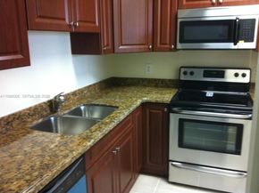 16304 Glenmoor Dr 16304, West Palm Beach FL 33409