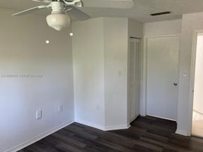 16304 Glenmoor Dr 16304, West Palm Beach FL 33409