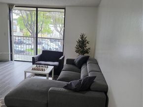 8065 SW 107th Ave 202, Miami FL 33173