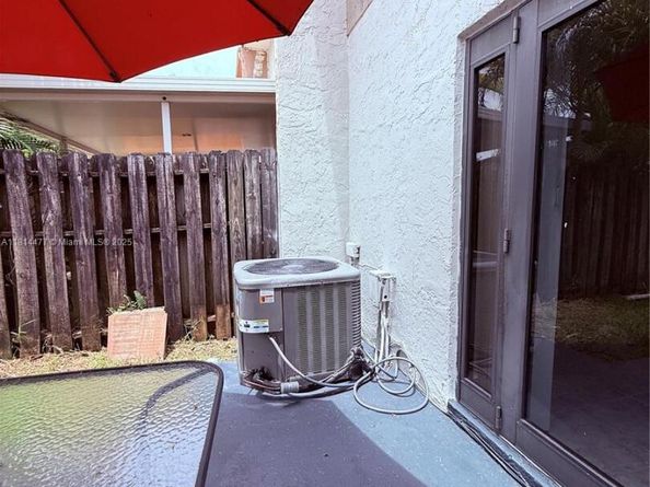 3591 NW 91st Ave, Sunrise FL 33351