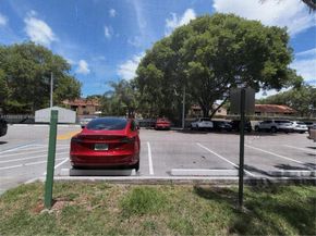 7919 SW 104th St 105F, Miami FL 33156