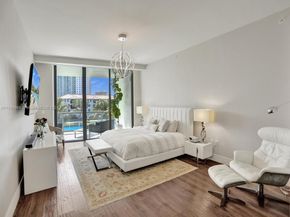 3250 NE 188th St 207, Aventura FL 33180